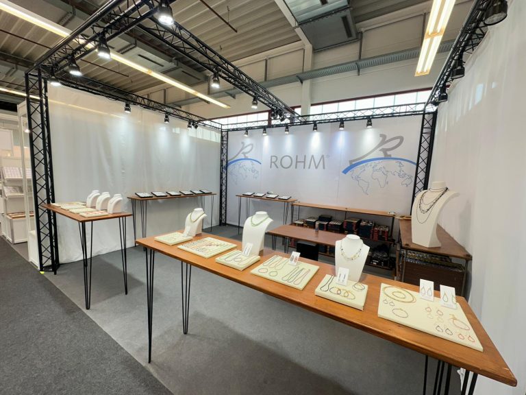 WhatsApp Image 2025-11-05 at 19.54.19